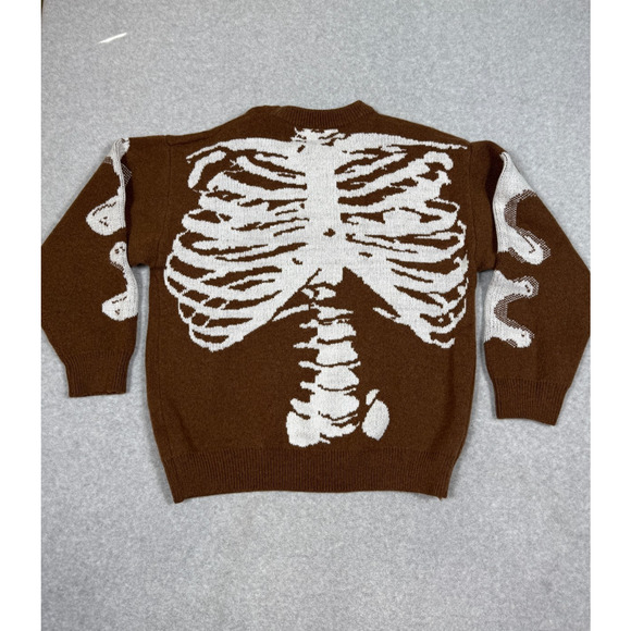 Aelfric Eden Mens Size M Brown Skull Back Graphic Sweater - Picture 2 of 10